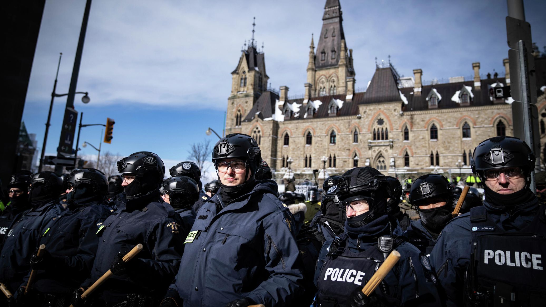 Path of Canada`s Alberta Toward Autonomy Could Take Decades - Resident