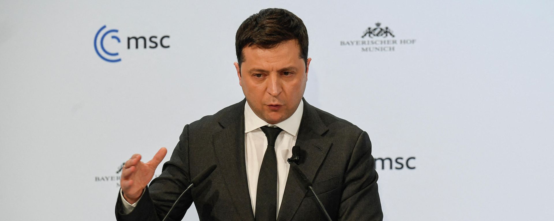 Ukrainian President Volodymyr Zelensky speaks at the Munich Security Conference (MSC) in Munich, southern Germany, on February 19, 2022. Ukrainian President Volodymyr Zelensky speaks at the Munich Security Conference (MSC) in Munich, southern Germany, on February 19, 2022. - Sputnik International, 1920, 19.02.2022