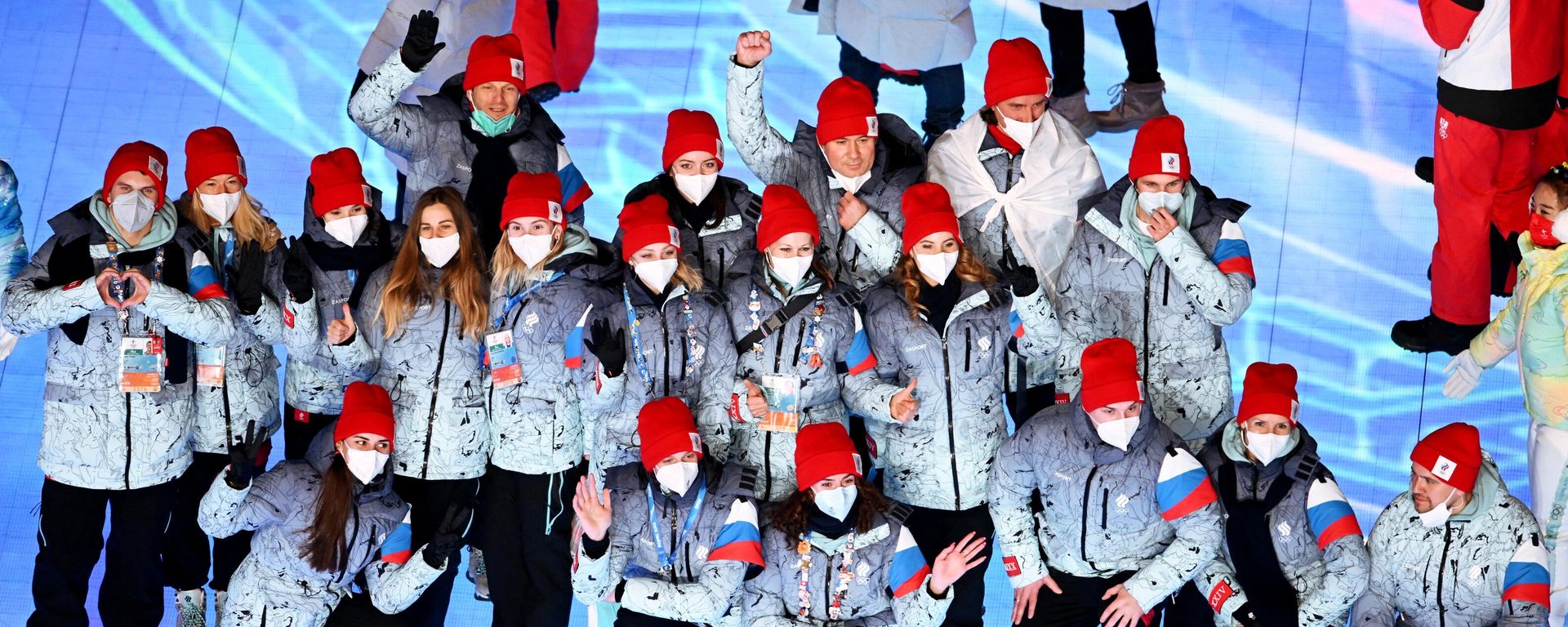Members of the Russian natrional team (ROC) at the closing ceremony for the 2022 Winter Olympics in Beijing - Sputnik International, 1920, 29.03.2023
