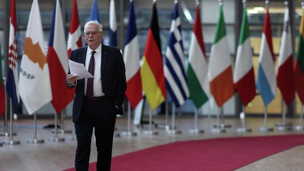 European Union High Representative for Foreign Affairs and Security Policy Josep Borrell arrives for a Foreign Affairs Council meeting at the EU headquarters in Brussels on February 21, 2022.  - Sputnik International