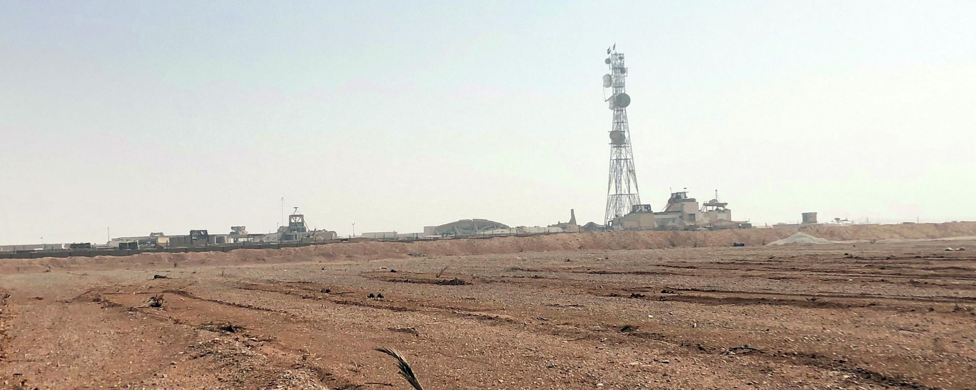 The al-Tanf military outpost in southern Syria where U.S. Gen. Joseph Votel, top U.S. commander in the Middle East, made an unannounced visit Monday, Oct. 22, 2018.  - Sputnik International, 1920, 24.03.2023