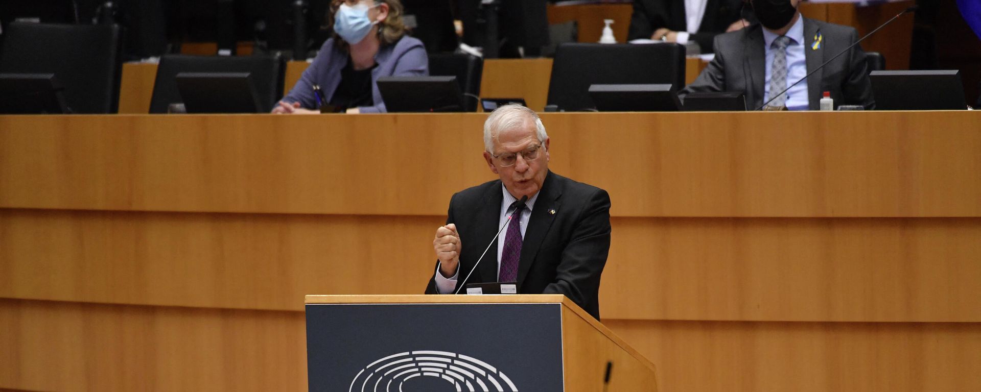 European Union for Foreign Affairs and Security Policy Josep Borrell (C) delivers a speech during a special plenary session of the European Parliament focused on the Russian special operation in Ukraine at the EU headquarters in Brussels, on 1 March 2022. European Union for Foreign Affairs and Security Policy Josep Borrell (C) delivers a speech during a special plenary session of the European Parliament focused on the Russian special operation in Ukraine at the EU headquarters in Brussels, on 1 March 2022. - Sputnik International, 1920, 22.05.2022
