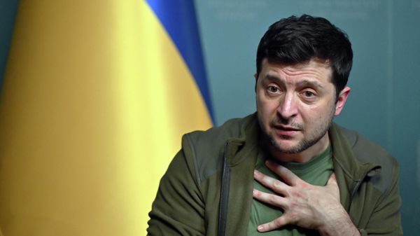 Ukrainian President Volodymyr Zelensky speaks during a press conference in Kiev on March 3, 2022. - Ukraine President Volodymyr Zelensky called on the West on March 3, 2022, to increase military aid to Ukraine, saying Russia would advance on the rest of Europe otherwise - Sputnik International