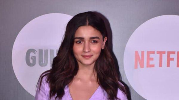 Alia Bhatt  - Sputnik International