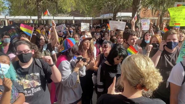Students gather to protest after Florida's House of Representatives approved a Republican-backed bill that would prohibit classroom discussion of sexual orientation and gender identity, in Winter Park, Florida, U.S., March 7, 2022 in this still image obtained from a video posted on social media. - Sputnik International