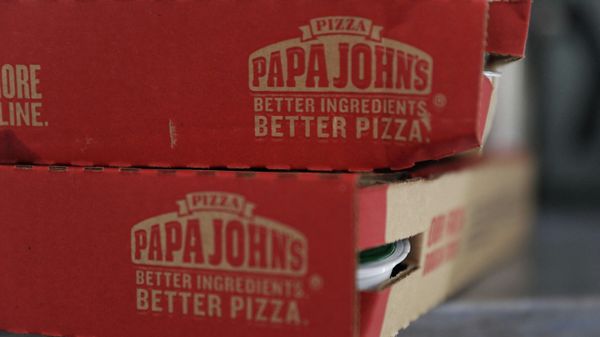 In this photo illustration, a Papa John's pizza box is seen on July 11, 2018 in Miami, Florida.  - Sputnik International