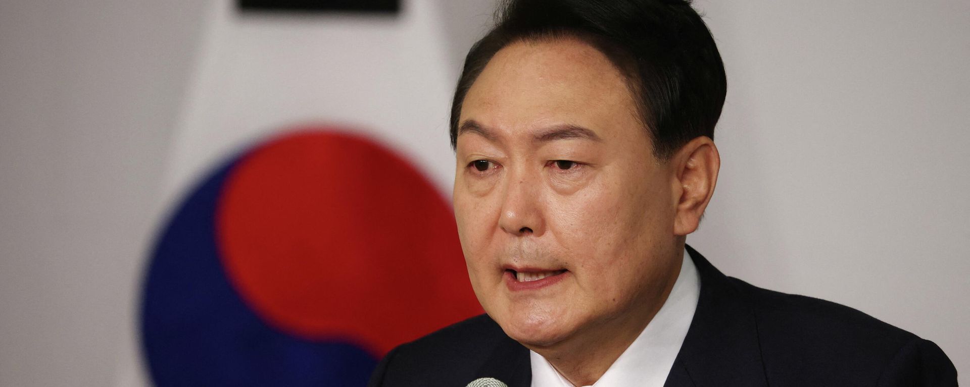 South Korea's president-elect Yoon Suk-yeol speaks during a news conference at the National Assembly in Seoul, South Korea, March 10, 2022 - Sputnik International, 1920, 10.03.2022