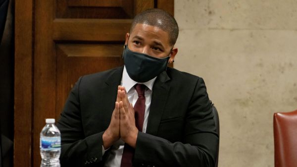 Actor Jussie Smollett listens as his grandmother Molly testifies at his sentencing hearing at the Leighton Criminal Court Building, Thursday, March 10, 2022, in Chicago. - Sputnik International
