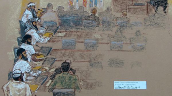 This Wednesday, Jan. 21, 2009 sketch reviewed by the U.S. military, shows, from top left, Khalid Shaikh Mohammad; Walid bin Attash; Ramzi bin al Shibh; Ali Abdul Aziz Ali, also known as Ammar al Baluchi, and Mustafa al Hawsawi attend a hearing at the U.S. Military Commissions court for war crimes at the U.S. Naval Base in Guantanamo Bay, Cuba. On Friday, Aug. 30, 2019, a military judge set Jan. 11, 2021 for the start of the long-stalled war crimes trial of the five men being held at the Guantanamo Bay prison on charges of planning and aiding the Sept. 11 terrorist attacks - Sputnik International