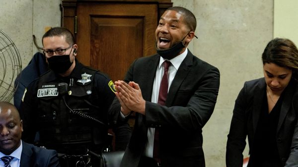 Actor Jussie Smollett speaks to Judge James Linn after his sentence is read at the Leighton Criminal Court Building, in Chicago, Illinois, U.S., March 10, 2022 - Sputnik International