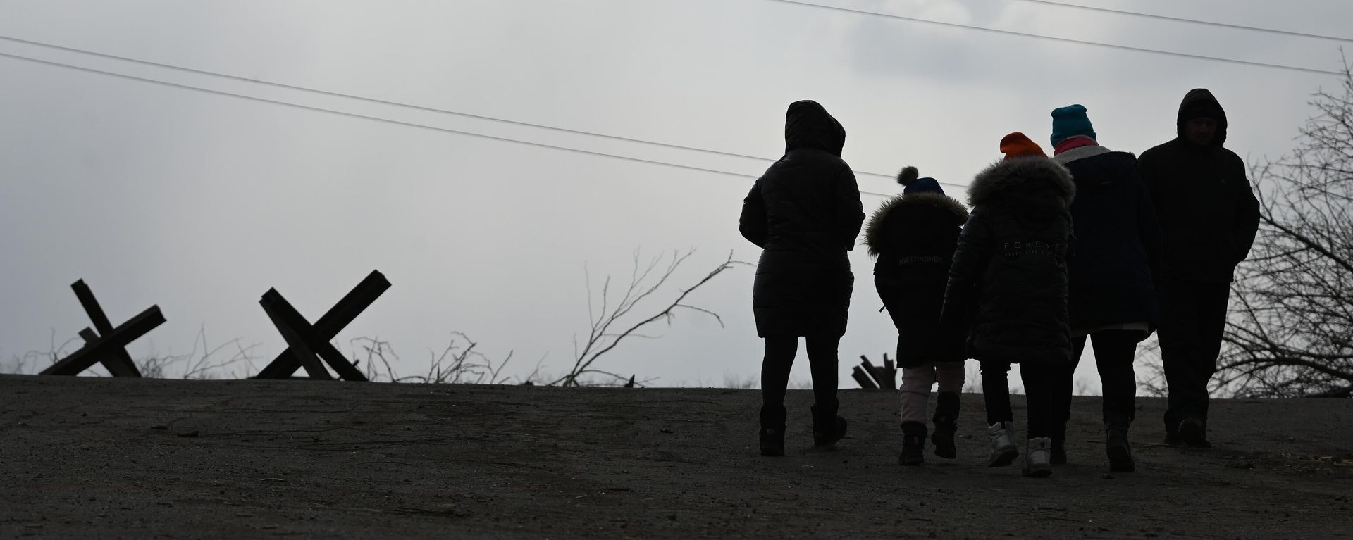 Refugees leaving Mariupol Refugees leaving Mariupol - Sputnik International, 1920, 18.03.2022