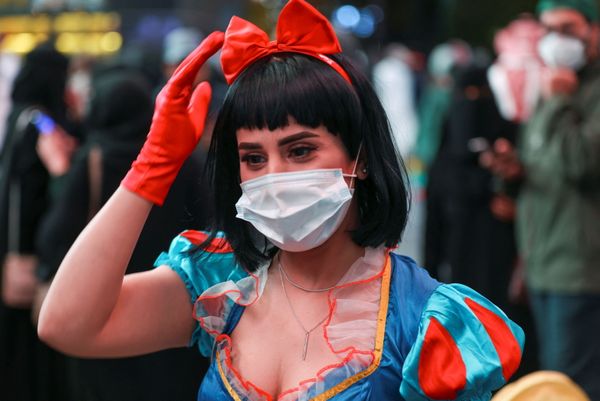 A woman dressed as Snow White takes part in a two-day costume event in Riyadh, Saudi Arabia, 17 March 2022. - Sputnik International
