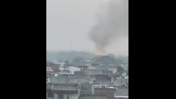 An accidental fire because of a short circuit at an ammunition shed has been described as the reason for a massive explosion in the Pakistani city of Sialkot on Sunday, as per a statement by the armed forces - Sputnik International