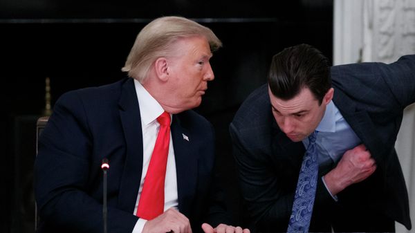 President Donald Trump speaks to White House special assistant to the president Nick Luna, during a roundtable with governors on the reopening of America's small businesses, in the State Dining Room of the White House, Thursday, June 18, 2020, in Washington - Sputnik International