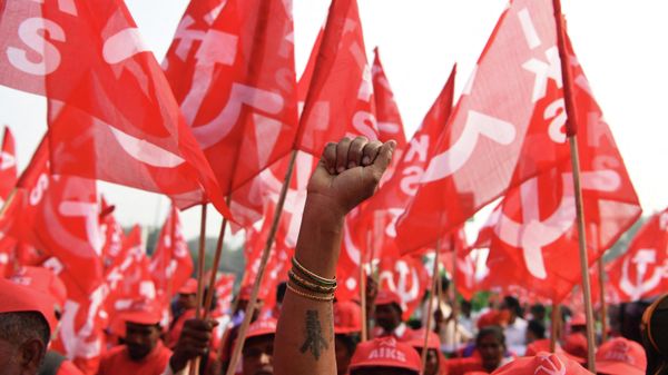 Communist Party of India (Marxist) flags (File) - Sputnik International