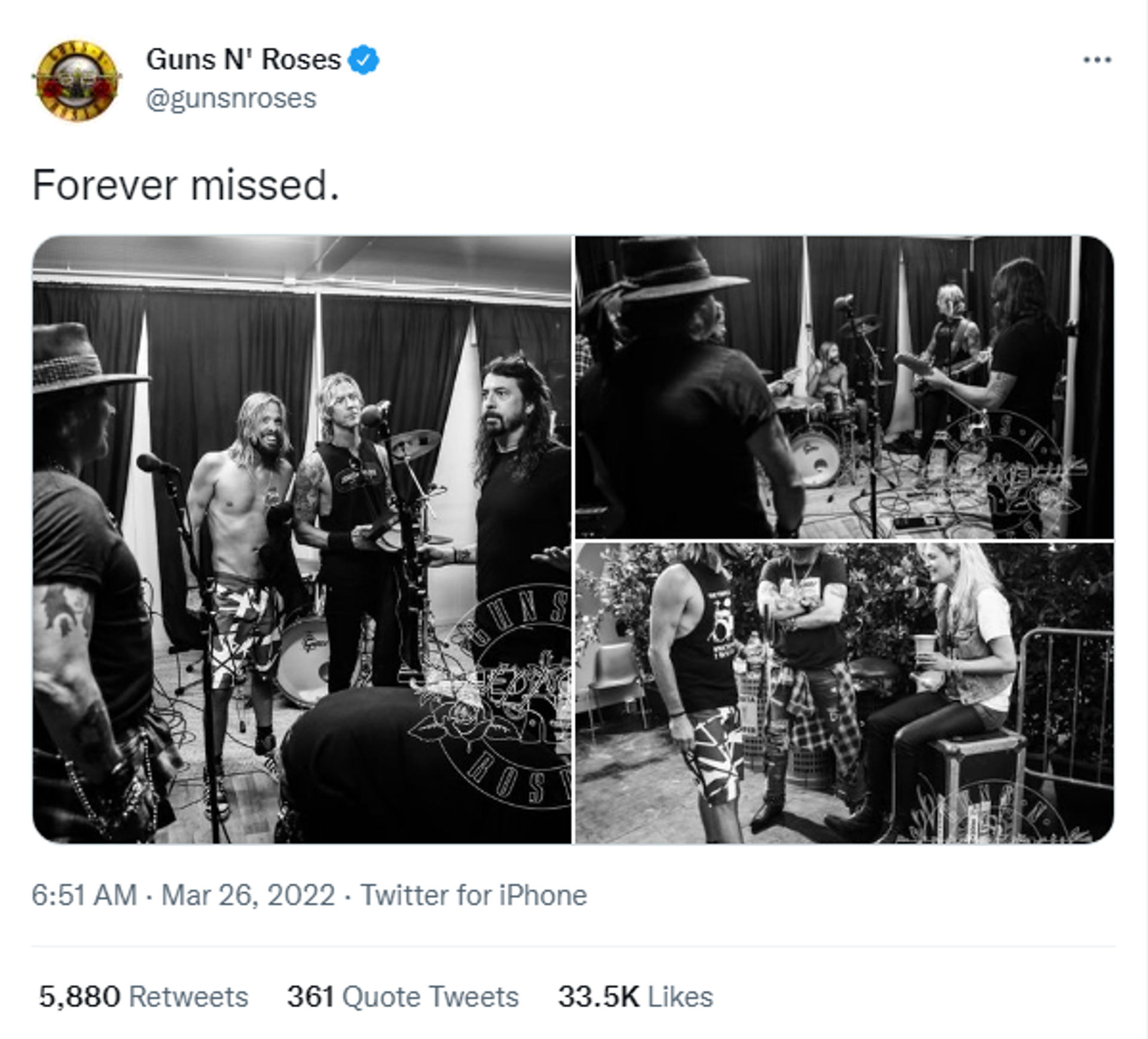 A screenshot of a tweet commemorating Foo Fighters drummer Taylor Hawkins - Sputnik International, 1920, 26.03.2022