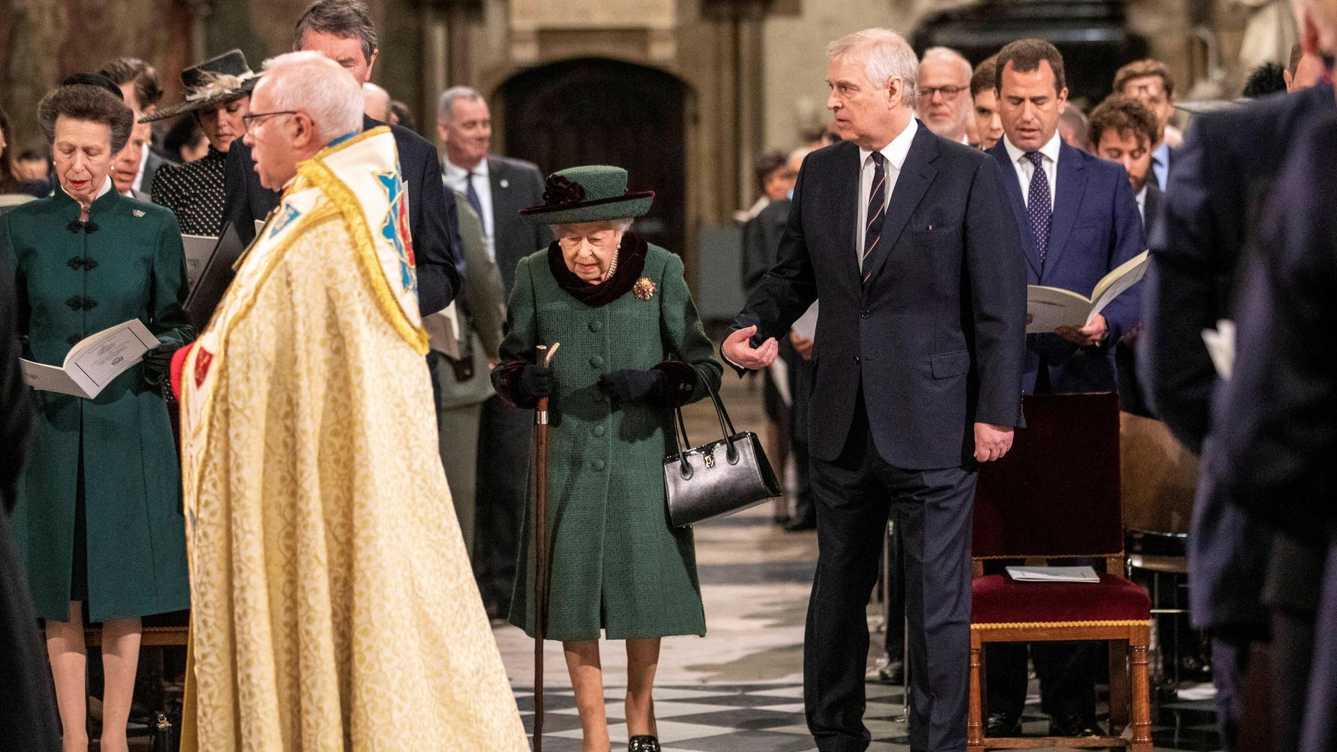 Britain's Queen Elizabeth, accompanied by Prince Andrew, Duke of York, attends a service of thanksgiving for late Prince Philip, Duke of Edinburgh, at Westminster Abbey in London, Britain, March 29, 2022 Britain's Queen Elizabeth, accompanied by Prince Andrew, Duke of York, attends a service of thanksgiving for late Prince Philip, Duke of Edinburgh, at Westminster Abbey in London, Britain, March 29, 2022 - Sputnik International, 1920, 30.03.2022