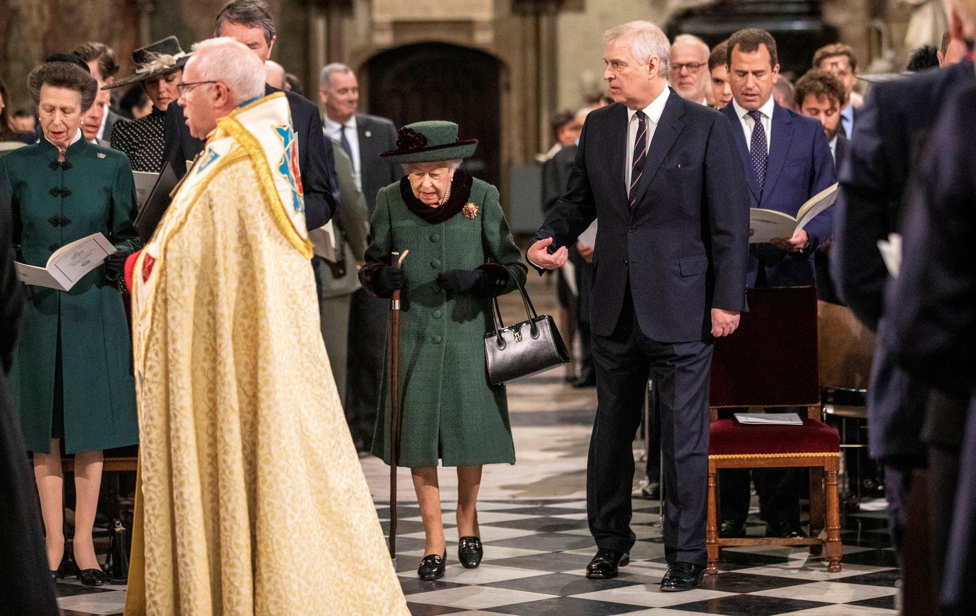Britain's Queen Elizabeth, accompanied by Prince Andrew, Duke of York, attends a service of thanksgiving for late Prince Philip, Duke of Edinburgh, at Westminster Abbey in London, Britain, March 29, 2022 Britain's Queen Elizabeth, accompanied by Prince Andrew, Duke of York, attends a service of thanksgiving for late Prince Philip, Duke of Edinburgh, at Westminster Abbey in London, Britain, March 29, 2022 - Sputnik International, 1920, 01.04.2022