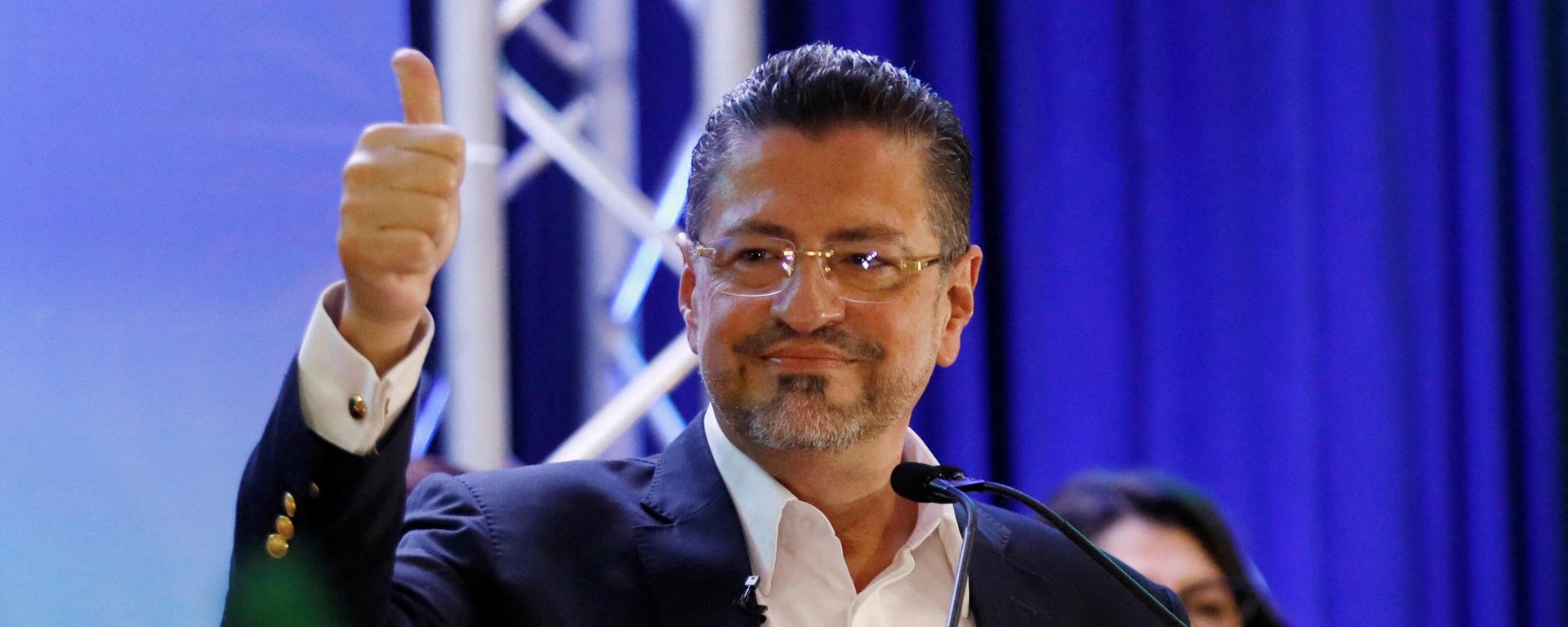 Rodrigo Chaves speaks after winning Costa Rica's run-off presidential election against former President Jose Maria Figueres, in San Jose, Costa Rica 3 April, 2022. - Sputnik International, 1920, 04.04.2022