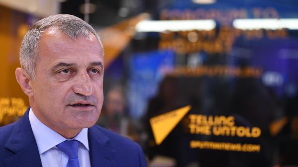 President of the Republic of South Ossetia Anatoly Bibilov in the Sputnik radio studio at the St. Petersburg International Economic Forum - 2021. - Sputnik International