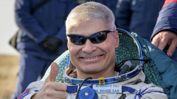 The International Space Station (ISS) crew member NASA astronaut Mark Vande Hei is seen outside the Soyuz MS-19 spacecraft after he landed with Russian cosmonauts Anton Shkaplerov and Pyotr Dubrov in a remote area outside Zhezkazgan, Kazakhstan March 30, 2022 - Sputnik International