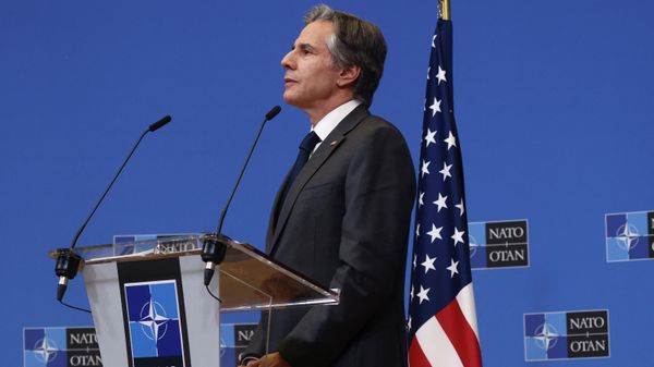 U.S. Secretary of State Antony Blinken speaks to the media after a NATO foreign ministers meeting, amid Russia's invasion of Ukraine, at NATO headquarters in Brussels, Belgium April 7, 2022.  - Sputnik International