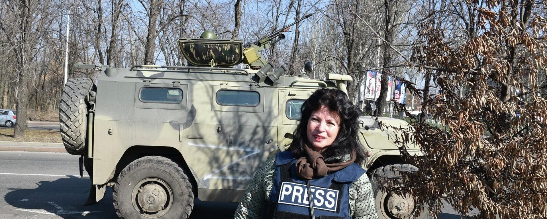 Dutch journalist Sonja van den Ende in Donbass - Sputnik International, 1920, 08.04.2022