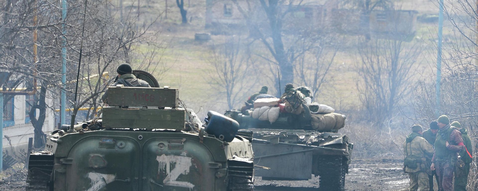 Military hardware is pictured in Bugas, Donetsk People's Republic. Tension began to escalate in Donbass on 17 February, with the Donetsk People's Republic and the Lugansk People's Republic reporting the most intense shellfire in months. Early on 24 February, Russia's President Putin announced his decision to launch a special military operation in response to requests from the leaders of the Donetsk People's Republic and the Lugansk People's Republic. - Sputnik International, 1920, 18.04.2022