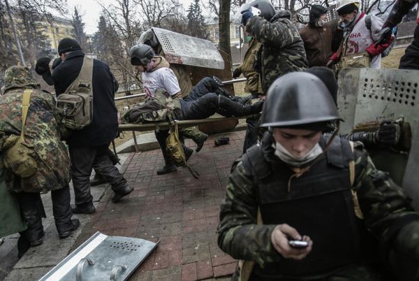 22 January: The first victims in the crisis are found dead in Kiev.22 January 2014: The bodies of several protesters with gunshot wounds are found in the centre of Kiev. Opposition leaders announce the creation of a ‘People’s Rada’. President Yanukovych initiates negotiations with the opposition. 22 January: The first victims in the crisis are found dead in Kiev.22 January 2014: The bodies of several protesters with gunshot wounds are found in the centre of Kiev. Opposition leaders announce the creation of a ‘People’s Rada’. President Yanukovych initiates negotiations with the opposition. - Sputnik International