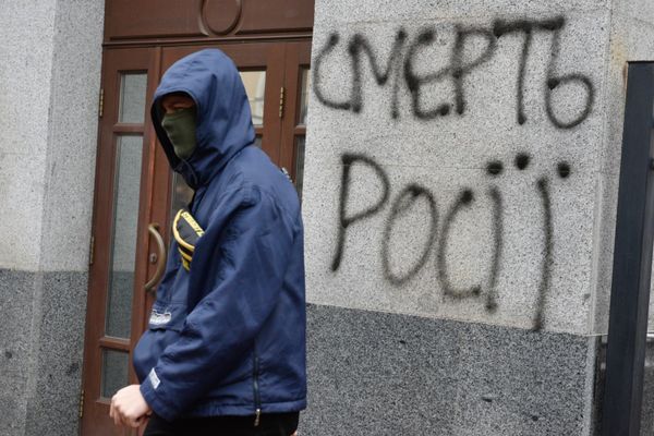 2018: Kiev. Anti-Russian event by nationalists outside the building of Rossotrudnichestvo, the Russian federal agency responsible for administering civilian foreign aid and cultural exchange. Graffiti reads “Death to Russia.”Simple slogans and sayings, which don’t require self-reflection, quickly captivated young people. The main idea is that “there is an external enemy – Russia, and it must perish.” - Sputnik International