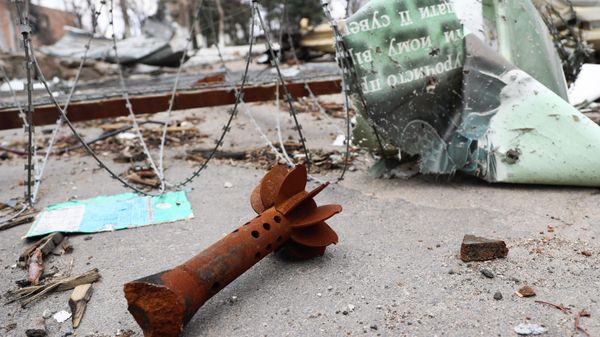 A view shows the territory of the destroyed military unit of the Armed Forces of Ukraine, in Mariupol, Donetsk People's Republic. - Sputnik International
