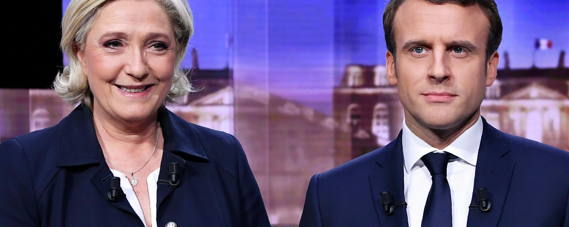 French presidential election candidate for the far-right Front National party, Marine Le Pen, left, and French presidential election candidate for the En Marche ! movement, Emmanuel Macron, pose prior to the start of a live broadcast face-to-face televised debate in La Plaine-Saint-Denis, north of Paris, May 3, 2017. It's meant to be the climax of France's presidential campaign. Centrist French President Emmanuel Macron and far-right contender Marine Le Pen are facing each other Wednesday April 20, 2022 evening in a one-on-one televised debate that promises to be challenging for both of them _ and may be decisive ahead of Sunday's runoff vote. French presidential election candidate for the far-right Front National party, Marine Le Pen, left, and French presidential election candidate for the En Marche ! movement, Emmanuel Macron, pose prior to the start of a live broadcast face-to-face televised debate in La Plaine-Saint-Denis, north of Paris, May 3, 2017. It's meant to be the climax of France's presidential campaign. Centrist French President Emmanuel Macron and far-right contender Marine Le Pen are facing each other Wednesday April 20, 2022 evening in a one-on-one televised debate that promises to be challenging for both of them _ and may be decisive ahead of Sunday's runoff vote. - Sputnik International, 1920, 27.02.2024