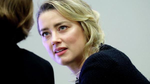 US actress Amber Heard during the 50 million US dollar Depp vs Heard defamation trial at the Fairfax County Circuit Court in Fairfax, Virginia, on April 28, 2022 - Sputnik International