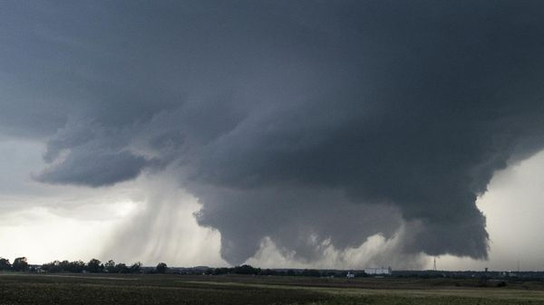 DODGE CITY, KS - MAY 24: A tornado is seen South of Dodge City, Kansas moving North on May 24, 2016 in Dodge City, Kansas.  - Sputnik International