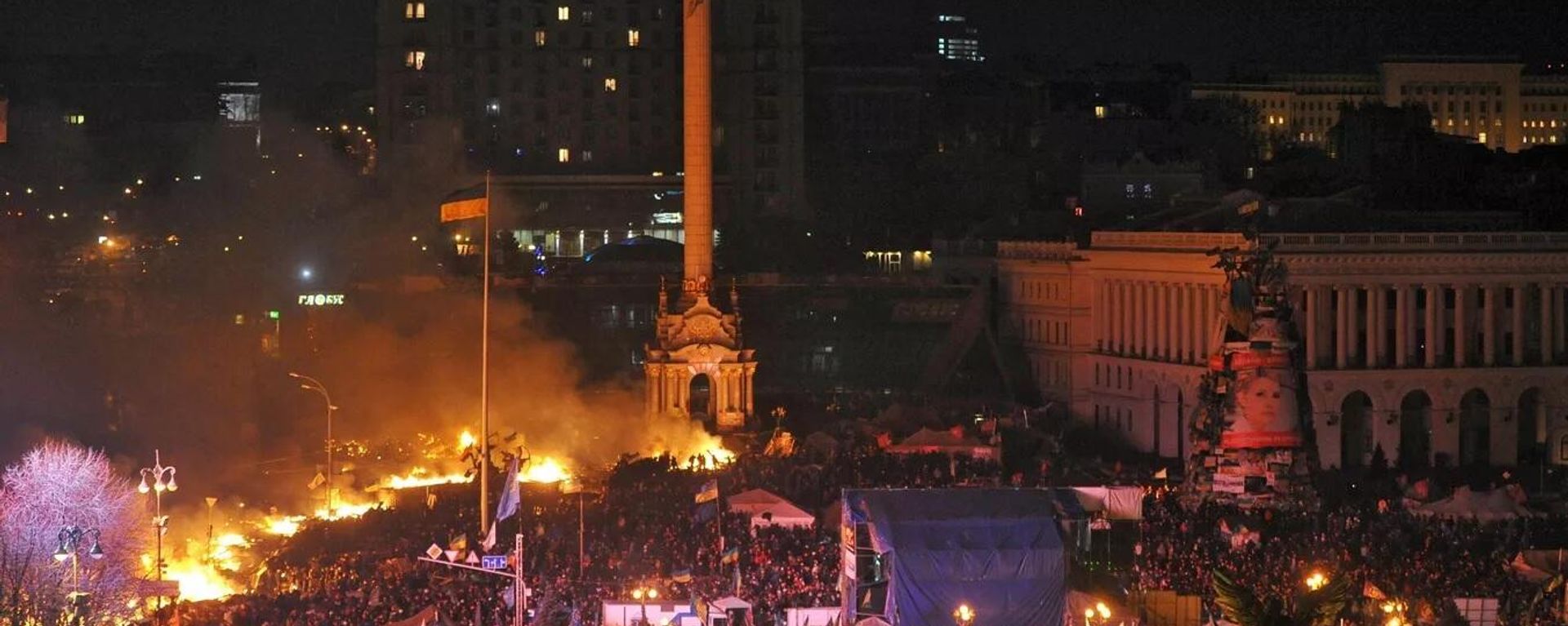 In the winter of 2014, violent clashes between protesters, including nationalists, and Ukrainian security forces broke out on Independence Square, known in Ukrainian as Maidan Nezalezhnosti, in Kiev. Photo: Tents of European integration supporters on Independence Square in Kiev, where clashes between the opposition and police broke out. 18 February 2014.
 - Sputnik International, 1920, 06.02.2025