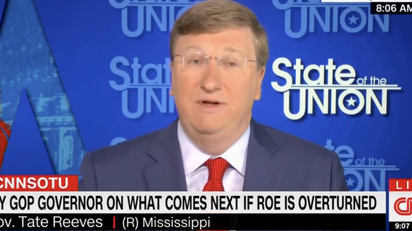 Tate Reeves Won't Rule Out Banning Contraception in Mississippi on CNN's State of the Union - Sputnik International