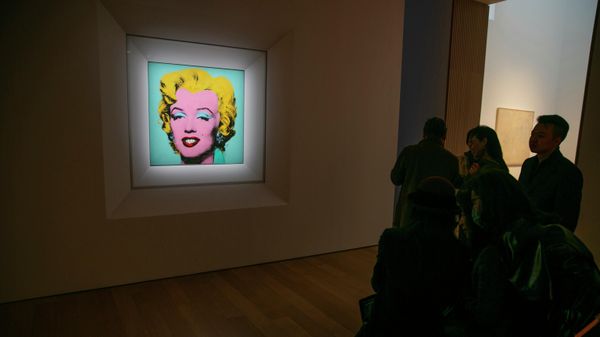 The 1964 painting Shot Sage Blue Marilyn by Andy Warhol is visible in Christie's showroom in New York City on Sunday, May 8, 2022 - Sputnik International