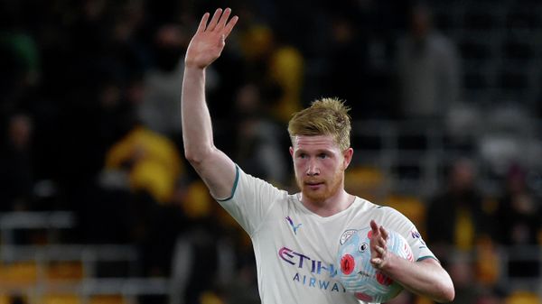 Manchester City's Kevin De Bruyne leaves the field with the match ball at the end of the English Premier League soccer match between Wolverhampton Wanderers and Manchester City at Molineux stadium in Wolverhampton, England, Wednesday, May 11, 2022 Manchester City's Kevin De Bruyne leaves the field with the match ball at the end of the English Premier League soccer match between Wolverhampton Wanderers and Manchester City at Molineux stadium in Wolverhampton, England, Wednesday, May 11, 2022 - Sputnik International