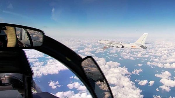  Chinese H-6K strategic bomber flies during a joint patrol mission over the Western Pacific (File) - Sputnik International