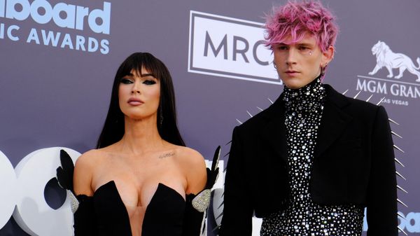 US rapper Machine Gun Kelly and actress Megan Fox attend the 2022 Billboard Music Awards at the MGM Grand Garden Arena in Las Vegas, Nevada, May 15, 2022. - Sputnik International