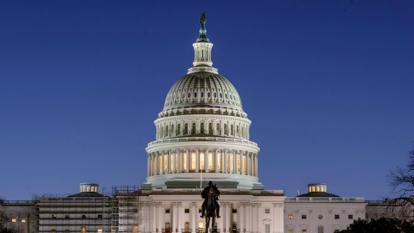 The U.S. Capitol building is seen before sunrise on Capitol Hill in Washington, Monday, March. 21, 2022. - Sputnik International