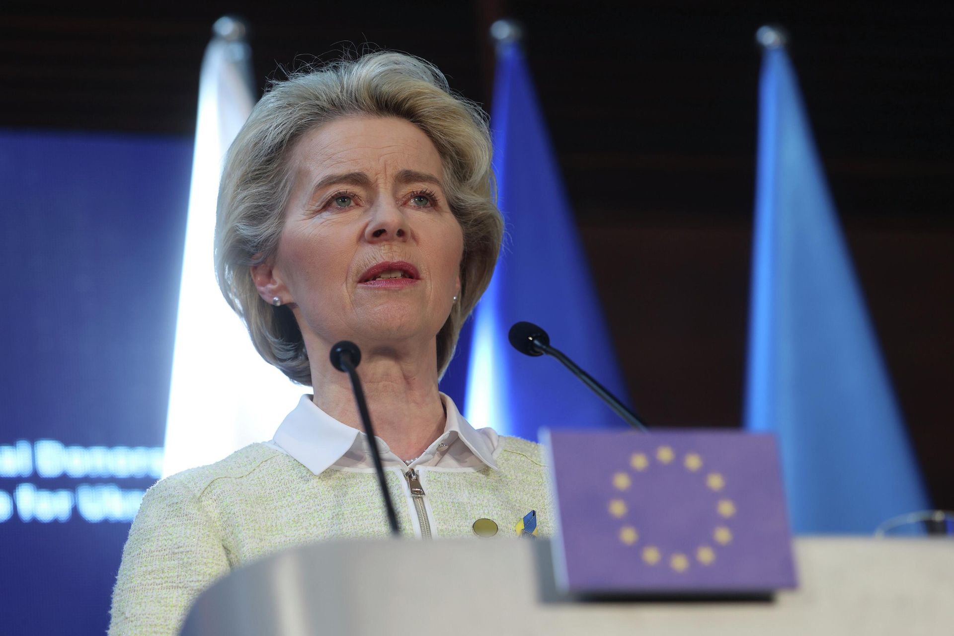 President of the European Commission Ursula von der Leyen attends during the press conference after the High-Level International Donor's Conference for Ukraine President of the European Commission Ursula von der Leyen attends during the press conference after the High-Level International Donor's Conference for Ukraine - Sputnik International, 1920, 27.09.2022