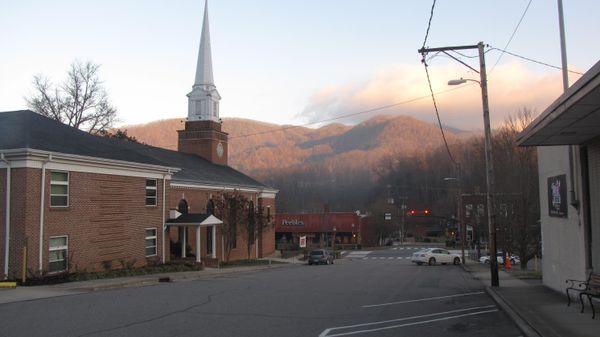 First Baptist - Sylva - Sputnik International