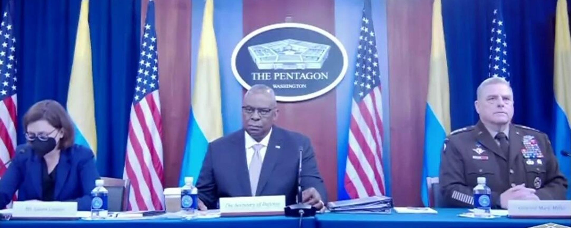 Secretary of Defense Lloyd J. Austin III provided opening remarks at a virtual meeting of the Ukraine Defense Contact Group - Sputnik International, 1920, 25.05.2022