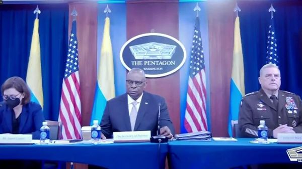 Secretary of Defense Lloyd J. Austin III provided opening remarks at a virtual meeting of the Ukraine Defense Contact Group - Sputnik International