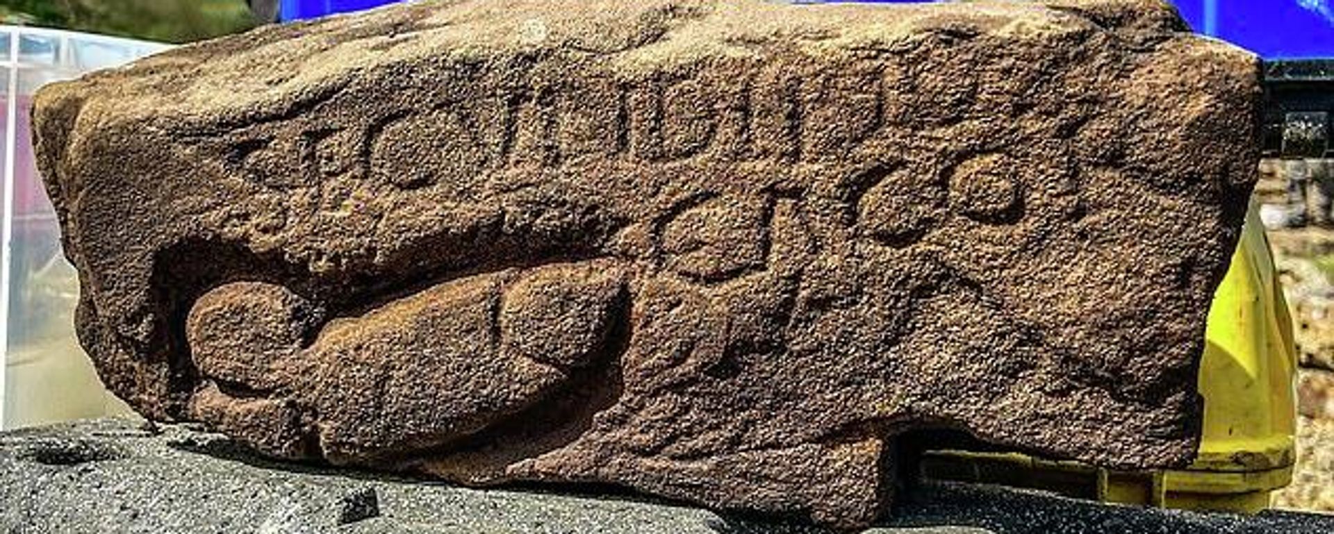 Researchers have discovered a large phallus and an inscription which brands a Roman soldier called Secundinus a 's***ter' at the historic site, dating back 1,700 years - Sputnik International, 1920, 26.05.2022