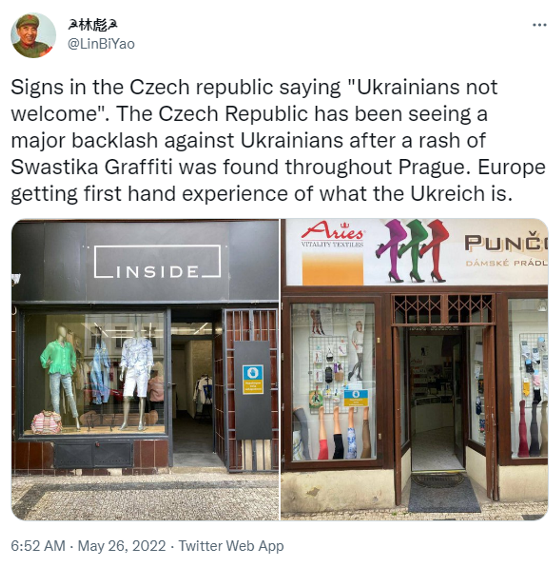 Tweeted images of No entry to Ukrainians signs outside shops in the Czech capital Prague - Sputnik International, 1920, 26.05.2022