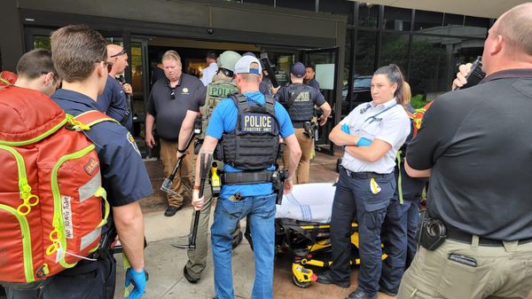 A photo of Tulsa police responding to an active shooter situation, June 1, 2022. - Sputnik International