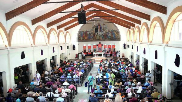 Catholic faithful attend a Good Friday service at the Church of Assumption Lagos, Nigeria, Friday, April 15, 2022.  - Sputnik International