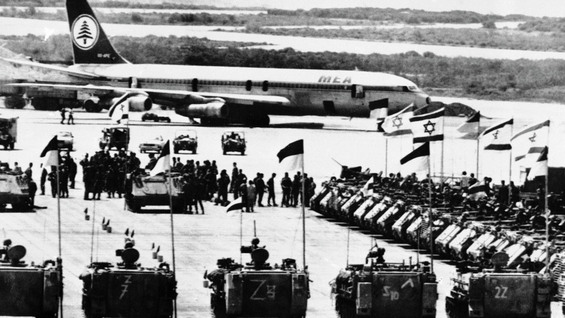 Israeli troops and armored personnel carriers the departure ceremony in September 1982 at the Beirut airport in Lebanon, troops of the Golani brigade captured the airport during some of the toughest fighting of the Lebanon war. (AP Photo/ Max Nash) - Sputnik International, 1920, 06.06.2022